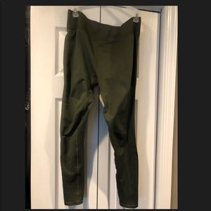 Olive green fabletics leggings